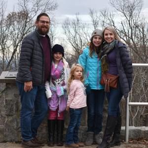 Meet your Posher, Brittney